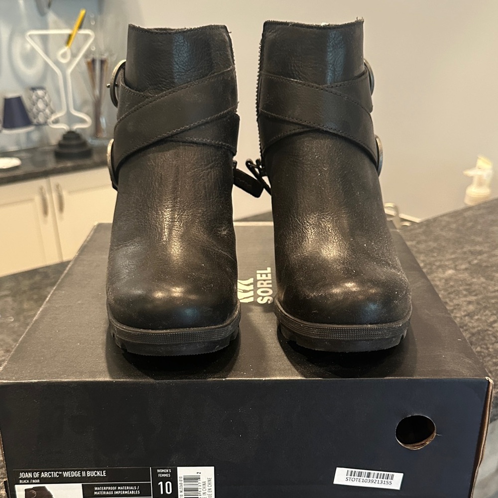Sorel Black Ankle Boots with Buckle